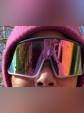 Reflective Purple Mirrored Sport Sunglasses - Unisex